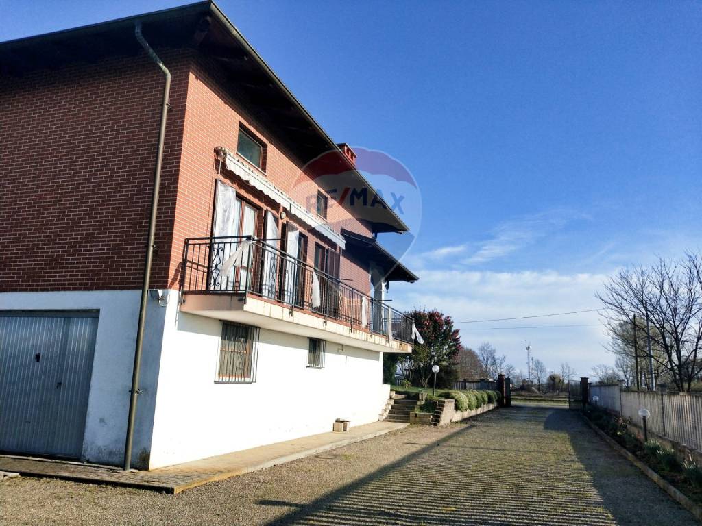 Villa a Ghislarengo in Via G. Carducci, 20 - Foto 5