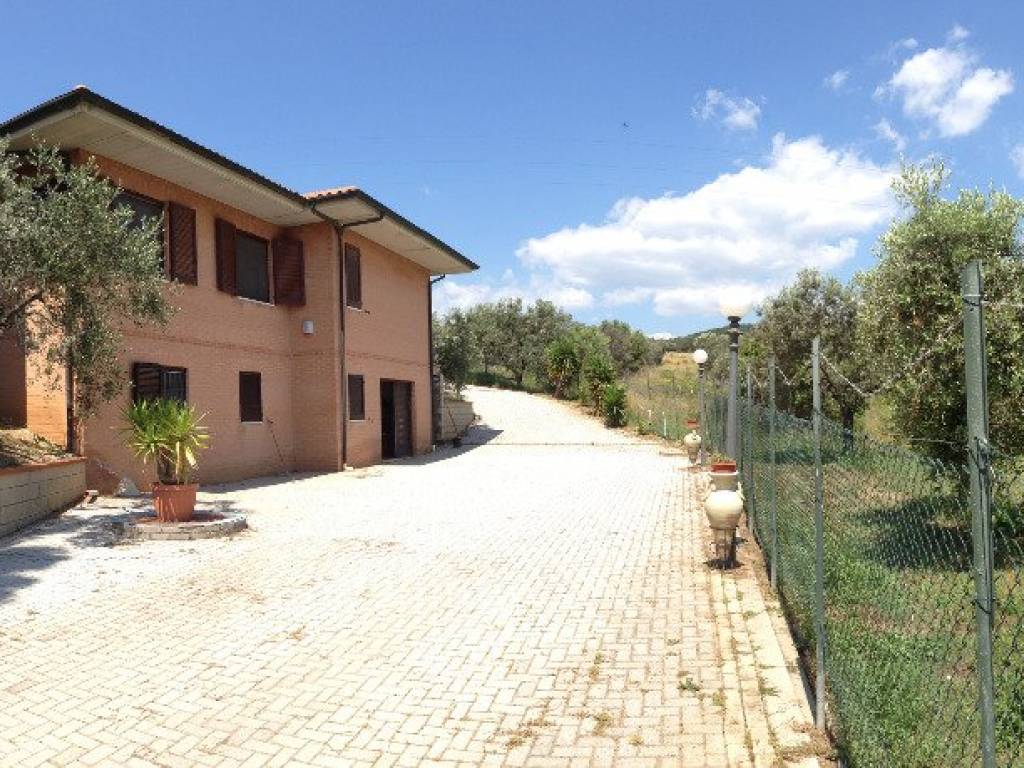 Villa a Follonica in Località Valmaggiore - Foto 2