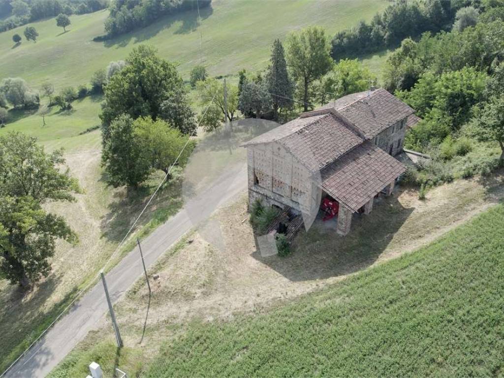 Casa indipendente a Viano in MAMORRA-CASINO, 4 - Foto 3