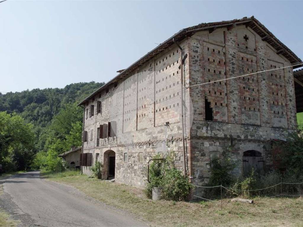 Casa indipendente a Viano in MAMORRA-CASINO, 4 - Foto 5