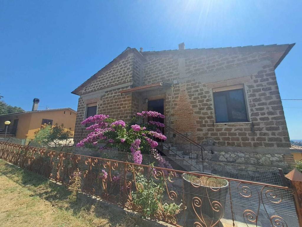 Villa a Amelia in via delle rimembranze, 45 - Foto 4
