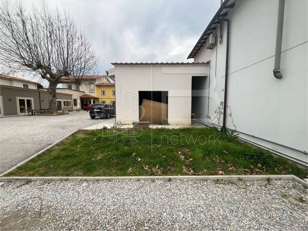 Immobile a San giuliano terme in Via Giuseppe Di Vittorio - Foto 4