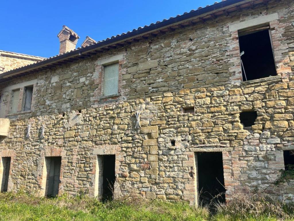 Casa indipendente a Gubbio in Via Colpalombo, 32 - Foto 3