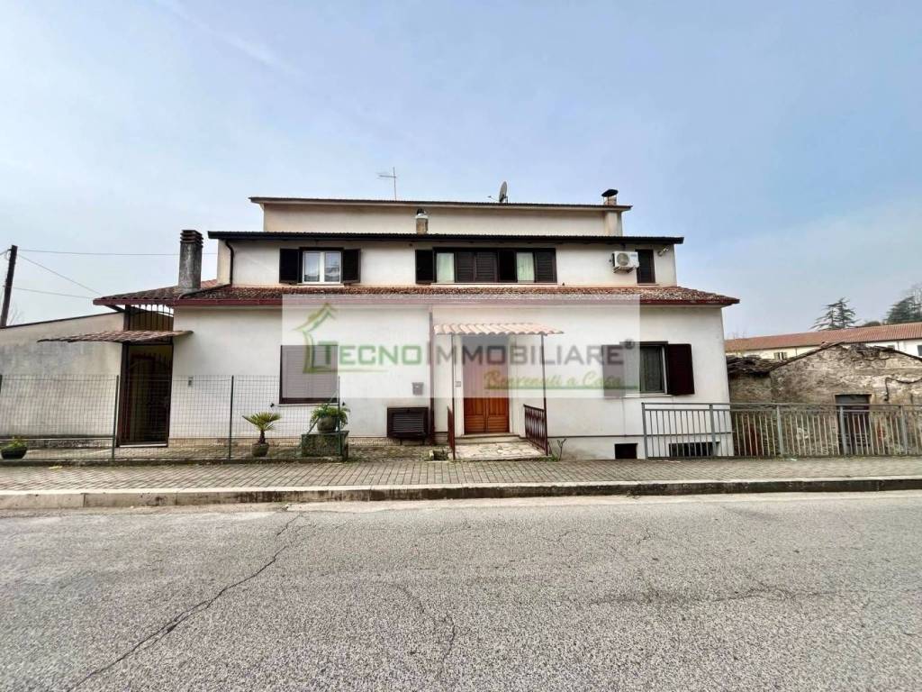 Appartamento a Pontecorvo in Via Tre Fontane - Foto 2