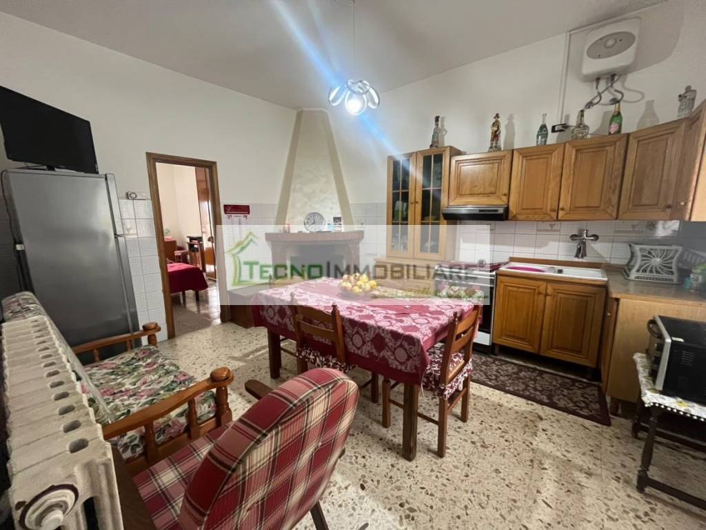 Appartamento a Pontecorvo in Via Tre Fontane - Foto 4