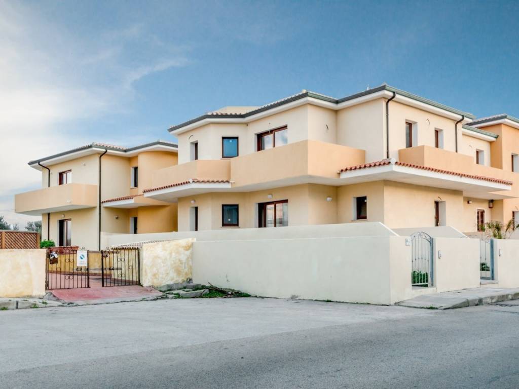 Appartamento a Santa teresa gallura in Via Monte Grappa - Foto 2