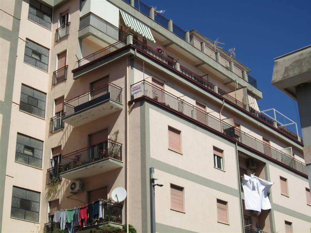 Appartamento a Corigliano-rossano in VIA GIOACCHINO ROSSINI, 5 - Foto 3
