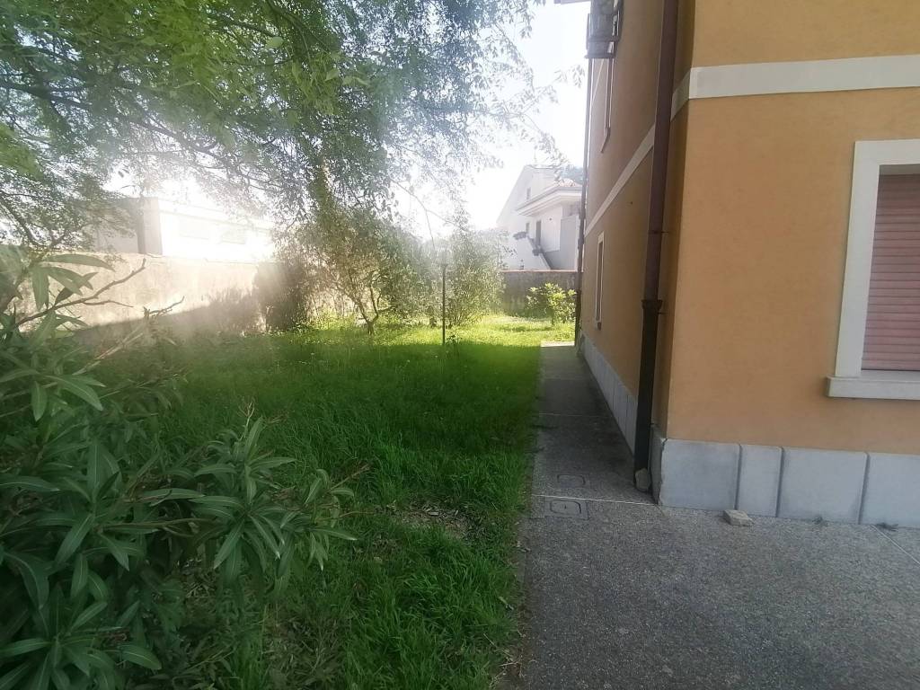 Appartamento a Ronchi dei legionari in Via Guglielmo Marconi, 5 - Foto 3