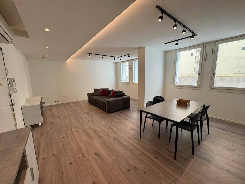 Appartamento a Parma in Borgo Giacomo Tommasini, 32 - Foto 2