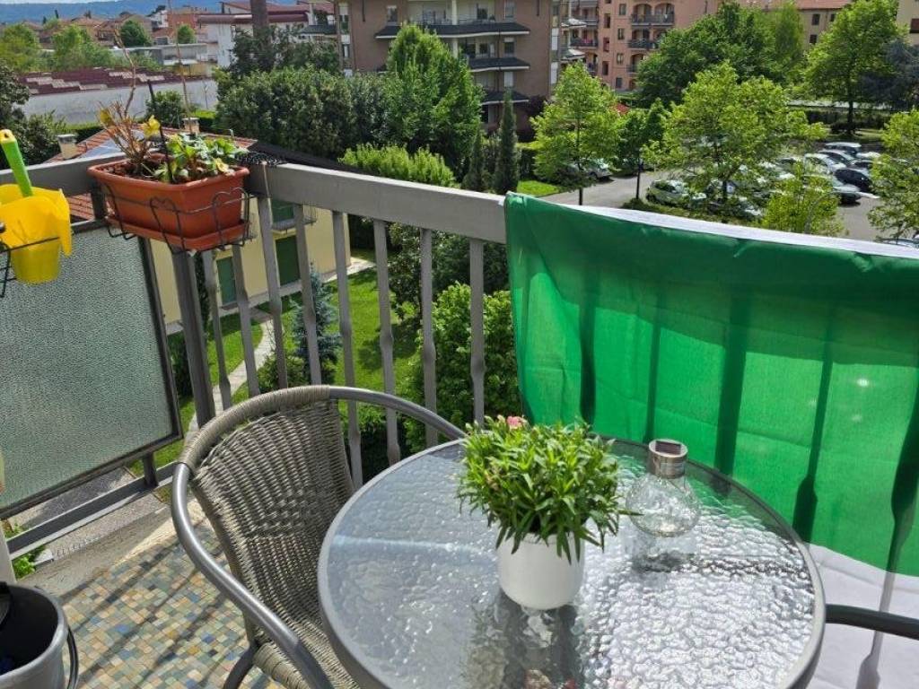 Appartamento a Biella in Via Augusto Vialardi di Verrone, 13 - Foto 2