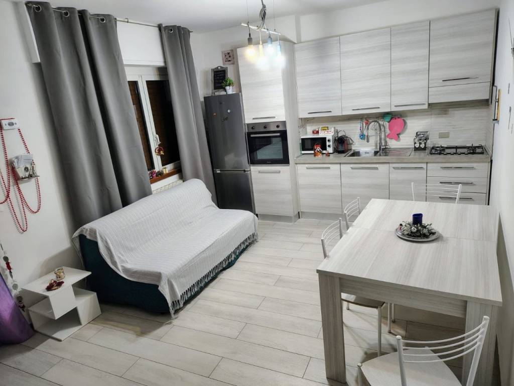 Appartamento a Albissola marina in via Martini - Foto 2