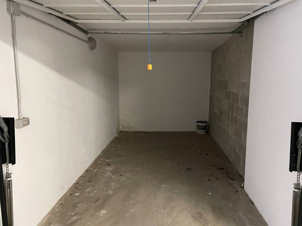 Box / garage a Arona in Via Torino, 55 - Foto 5