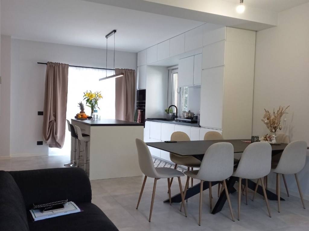 Appartamento a Oggiono in Via Mario Locatelli, 10 - Foto 3