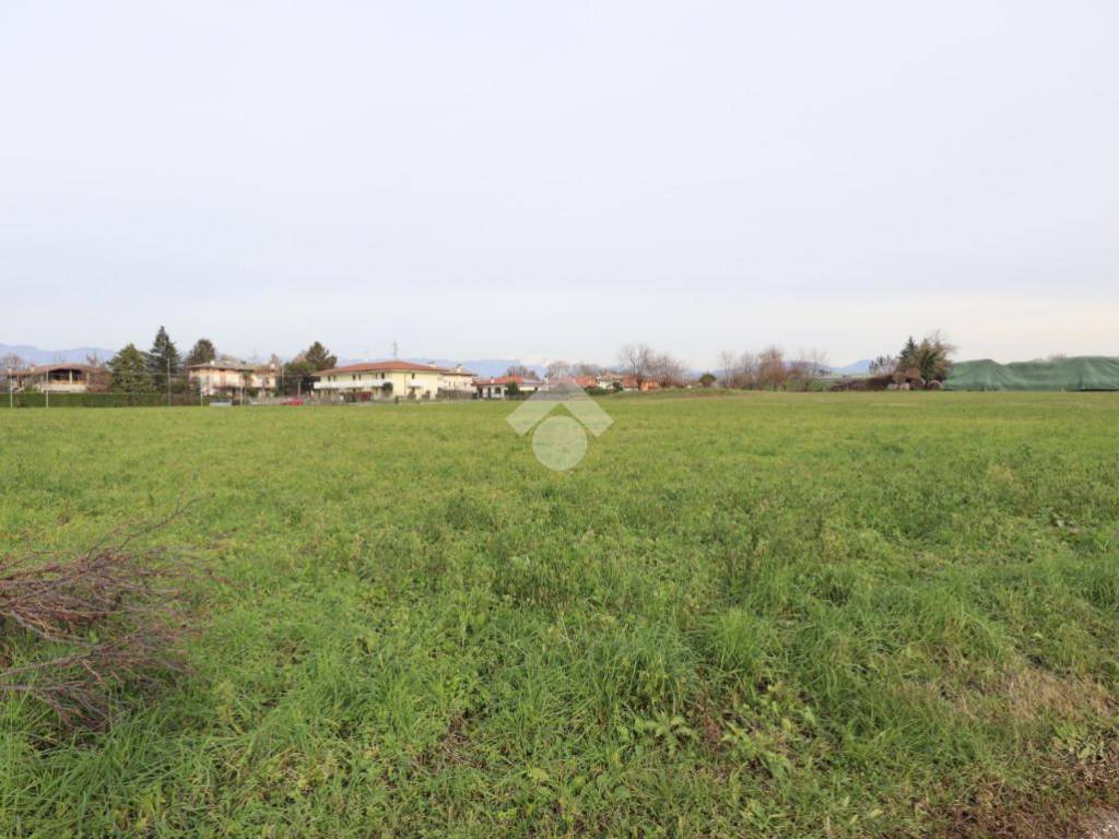 Terreno a Tavagnacco in Via Roma - Foto 2