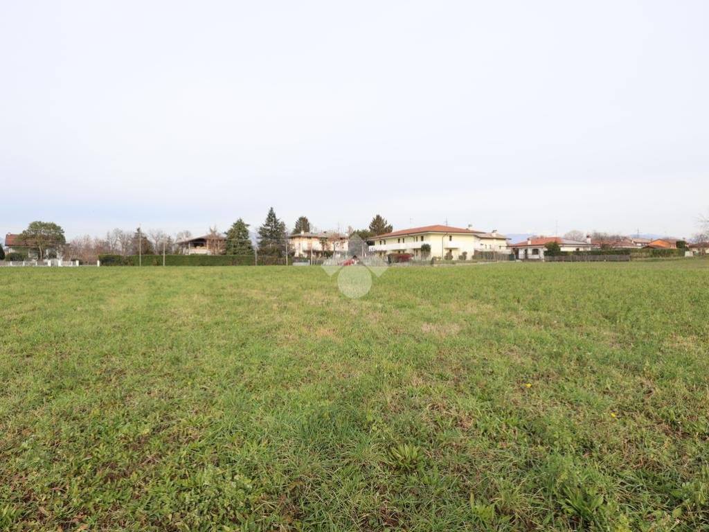 Terreno a Tavagnacco in Via Roma - Foto 3