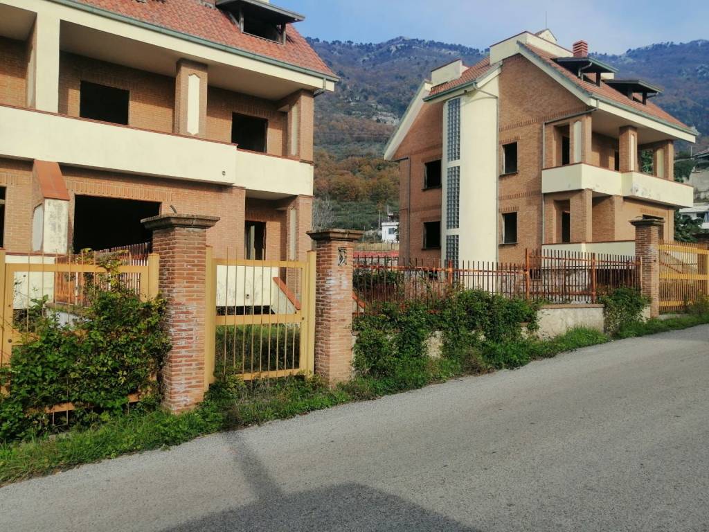 Villa a Frasso telesino in VIA FRANGITELLI - Foto 3