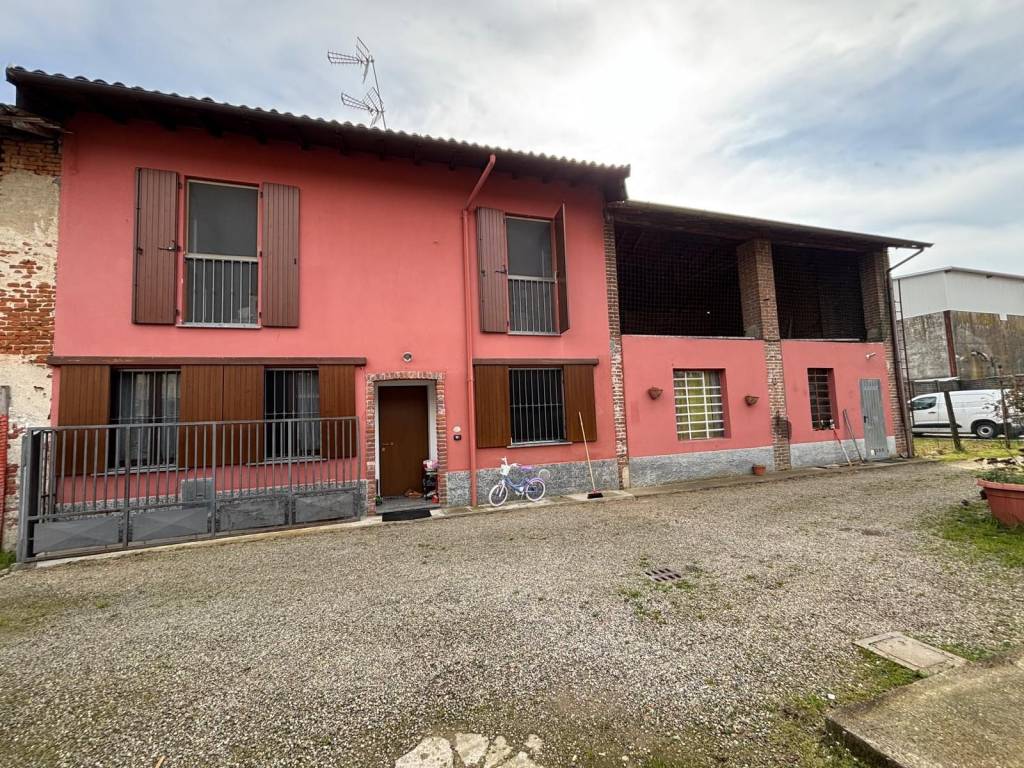 Casa indipendente a Mortara in Corso Giovanni Josti - Foto 2