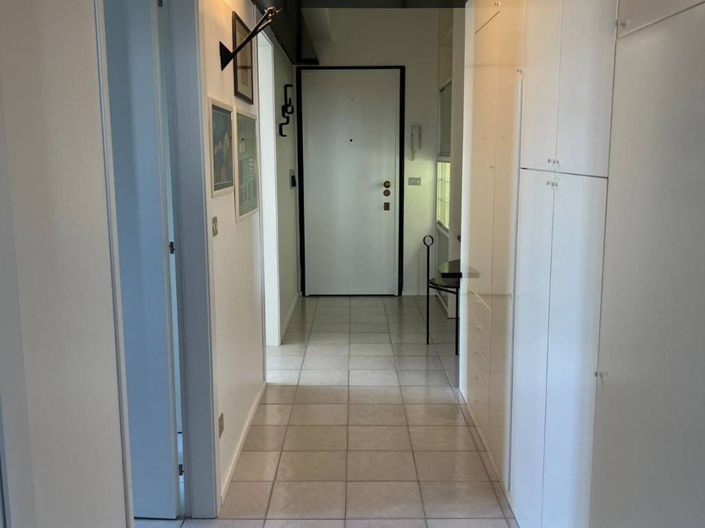 Appartamento a Arona in Via Ingegner Gian Giacomo Ponti - Foto 5