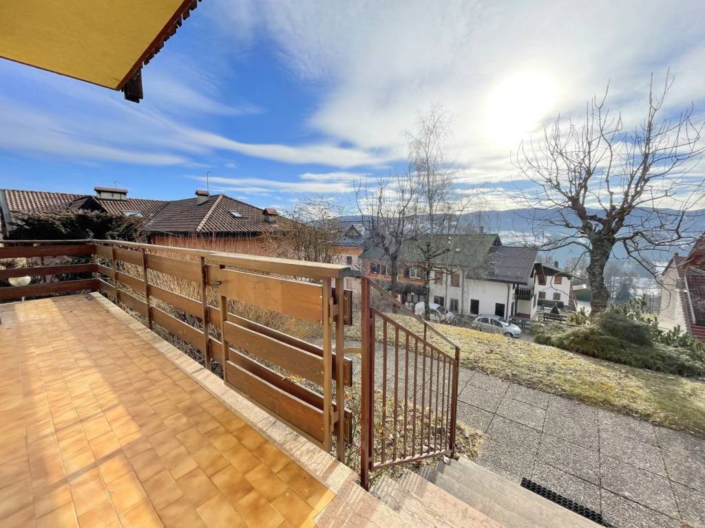 Appartamento a Roana in Via Maggiore, 110 - Foto 2