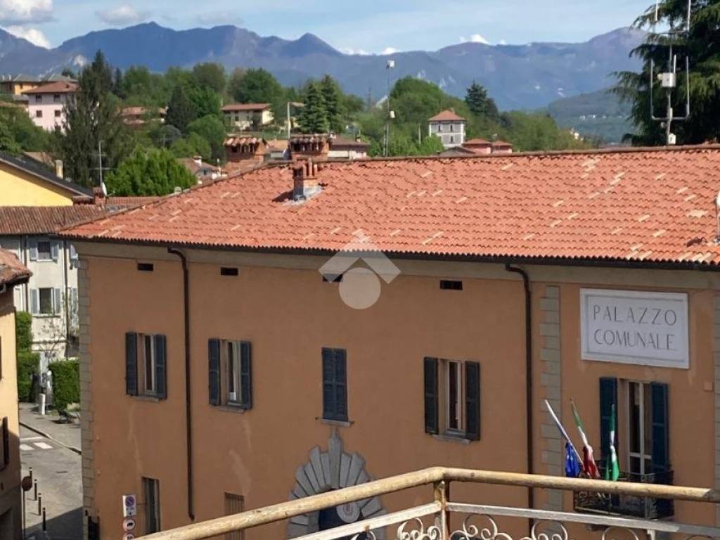 Casa indipendente a Bosisio parini in Via ROMA, 4 - Foto 2