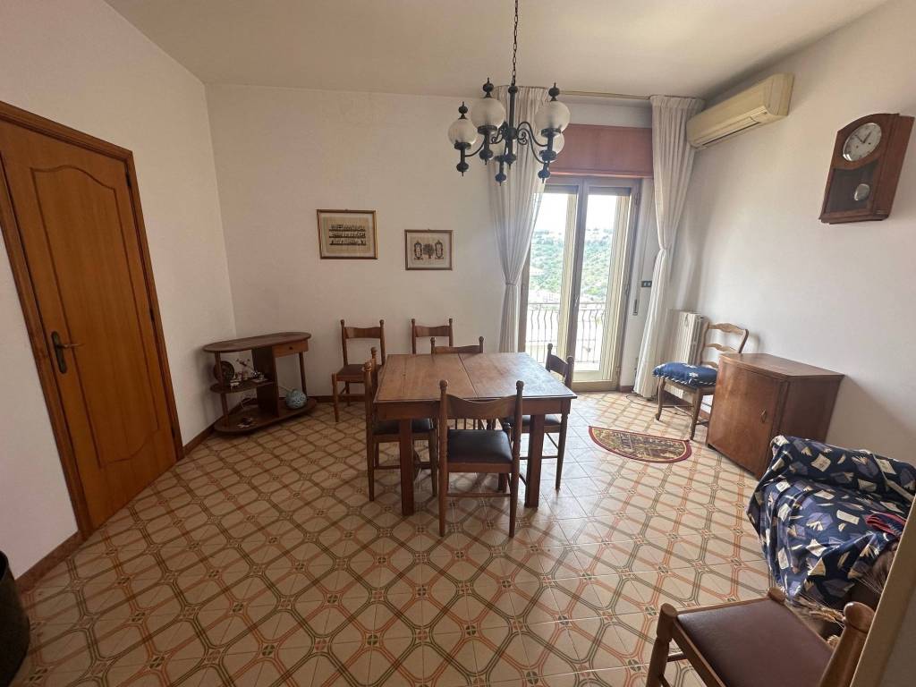 Appartamento a Modica in VIA FONTANA , 64 - Foto 3