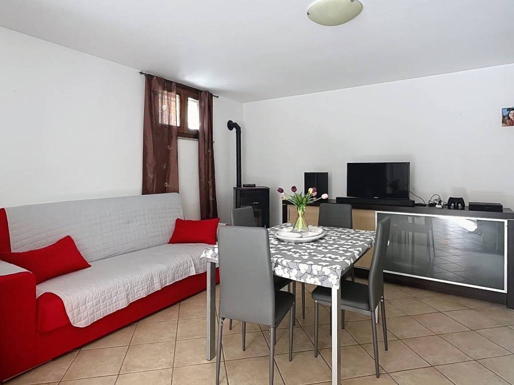 Casa indipendente a Tissi in Via Italia - Foto 3