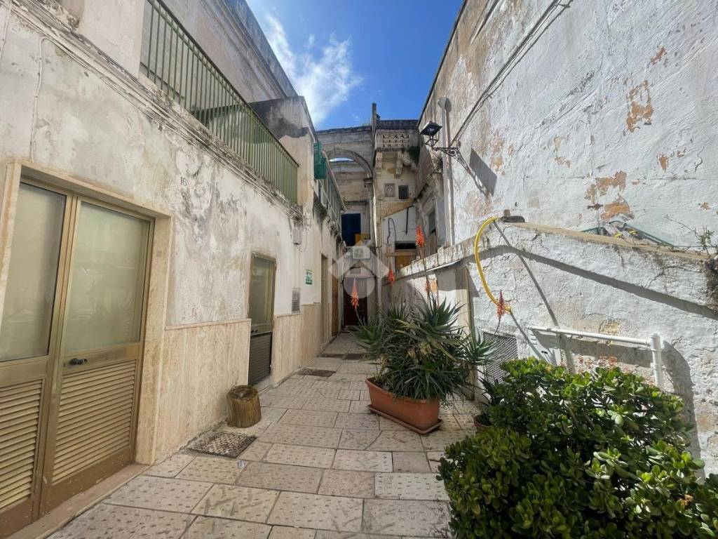 Casa indipendente a Grottaglie in Via Marinaro - Foto 3