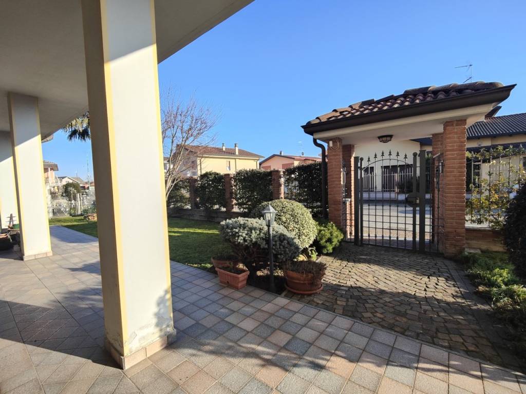 Villa a Casalino in Via Aldo Moro, 24 - Foto 5