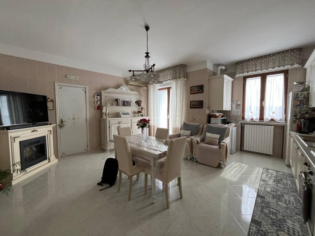 Appartamento a Cerignola in Via Alessandro Manzoni - Foto 5