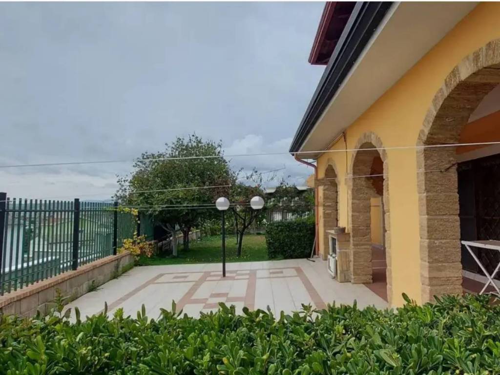 Villa a Crotone in Via Islanda - Foto 2