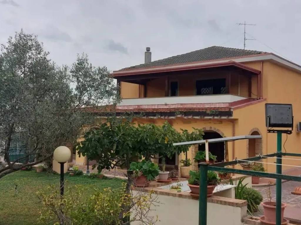 Villa a Crotone in Via Islanda - Foto 5