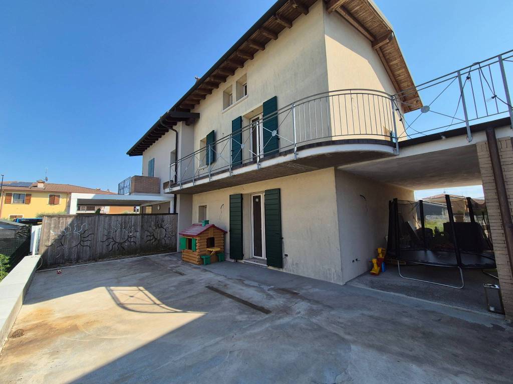 Villetta a schiera a Azzano mella in Via Paolo Borsellino - Foto 2