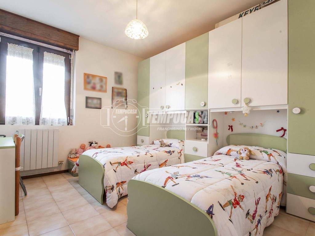 Appartamento a Saronno in Via Alessandro Volta 63 - Foto 5