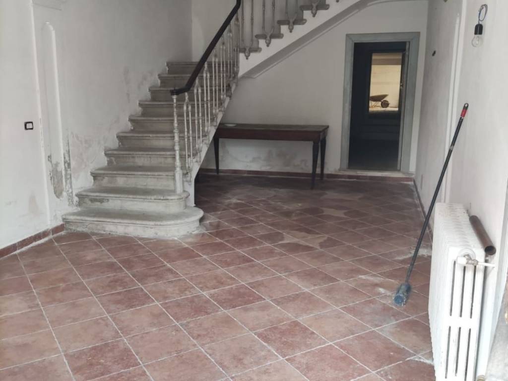 Casa indipendente a Trecchina in Piazza del Popolo - Foto 2