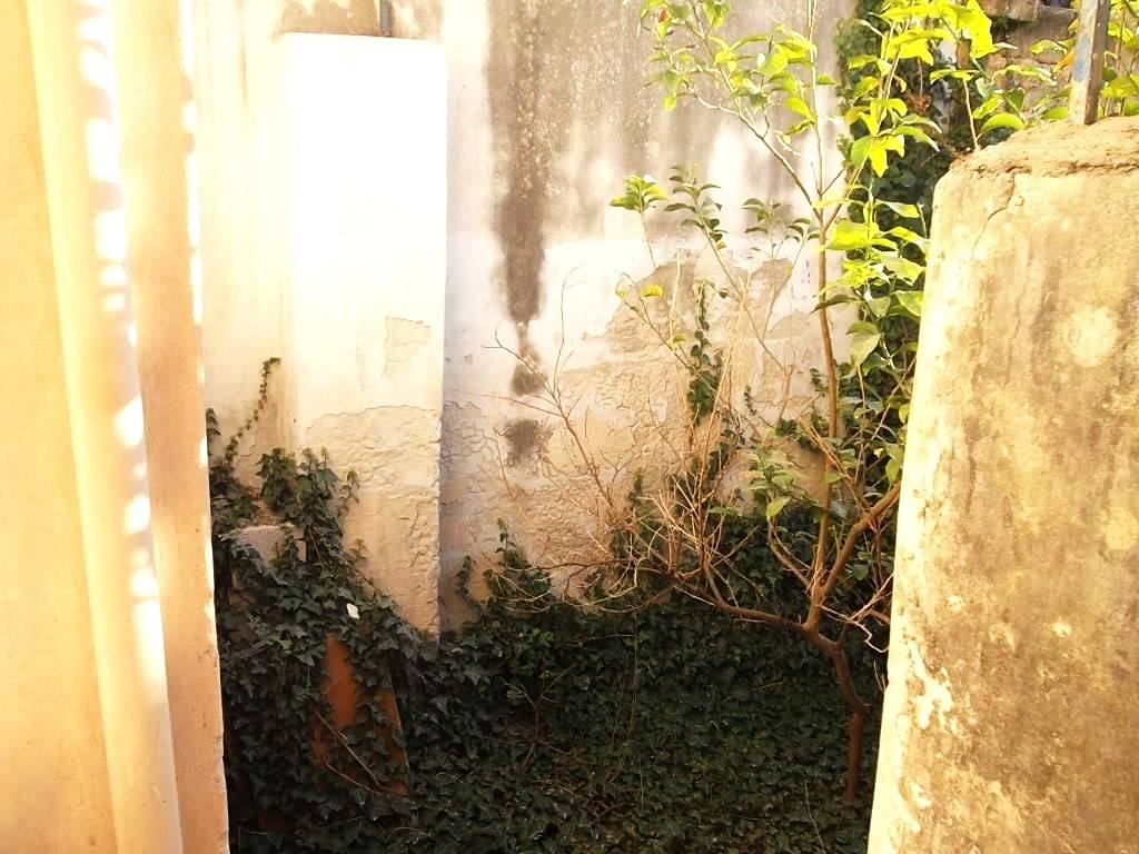 Casa indipendente a Parabita in Via Gaetano Vinci - Foto 5
