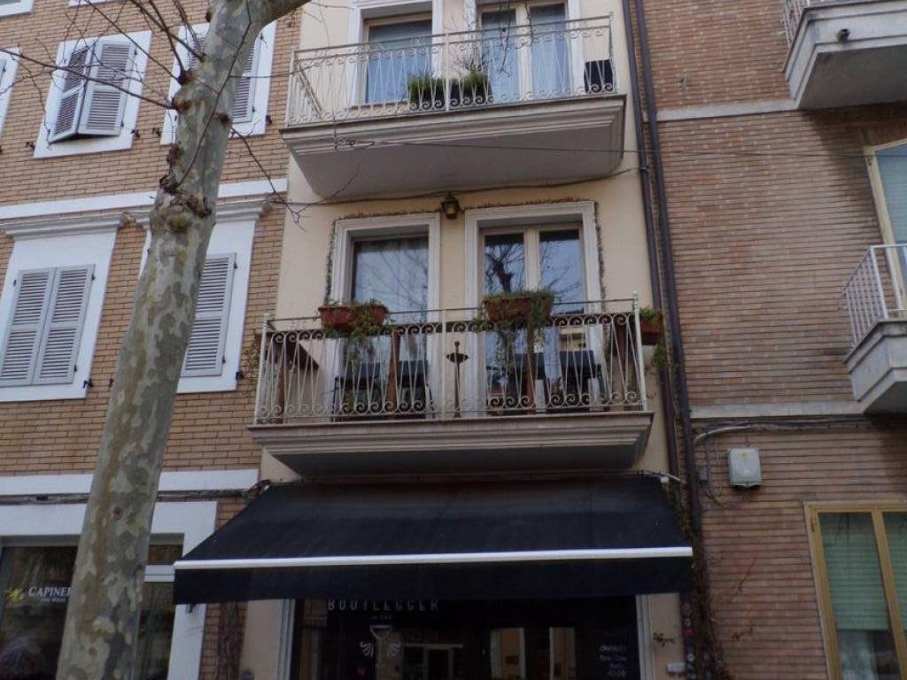 Casa indipendente a Civitanova marche in Corso Umberto I, 152 - Foto 3