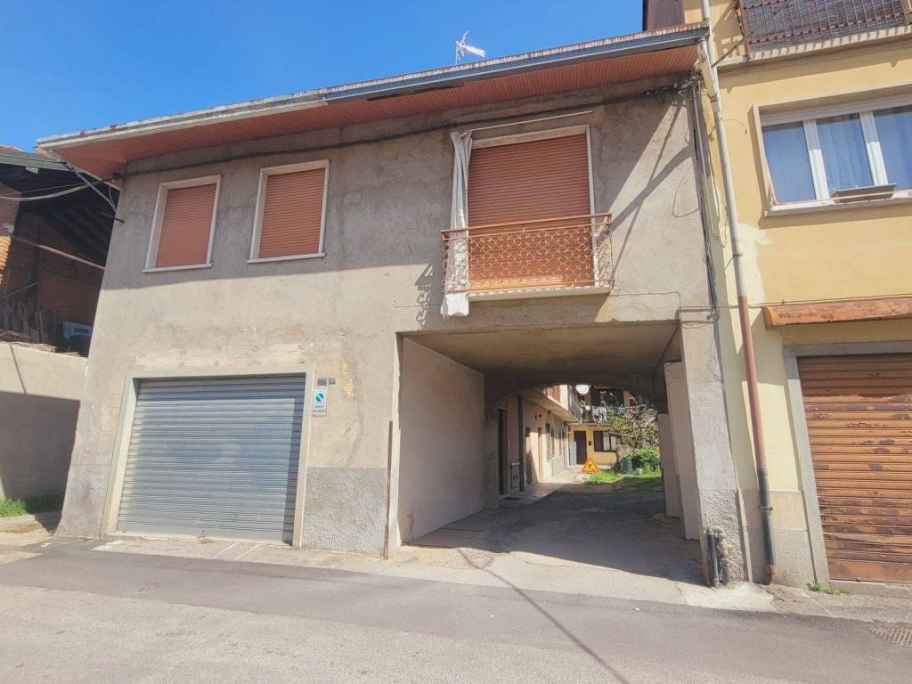 Appartamento a Samarate in Via del Fabbro, 24 - Foto 3