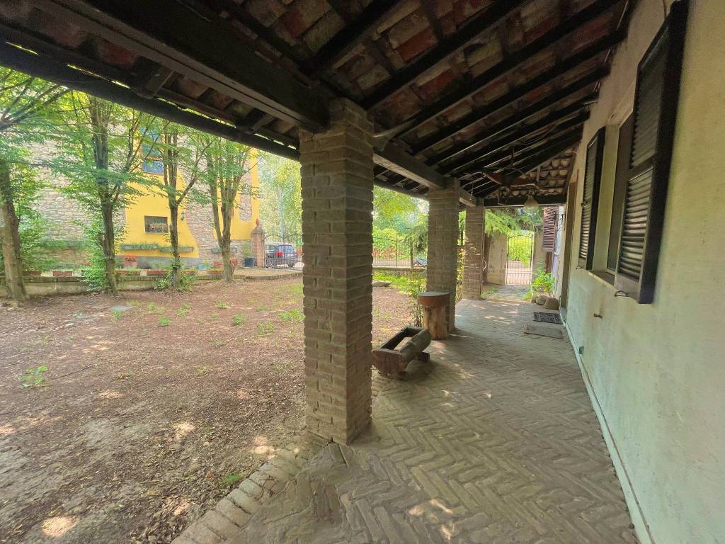 Villa a Momperone in Piazza della Chiesa, 12 - Foto 5