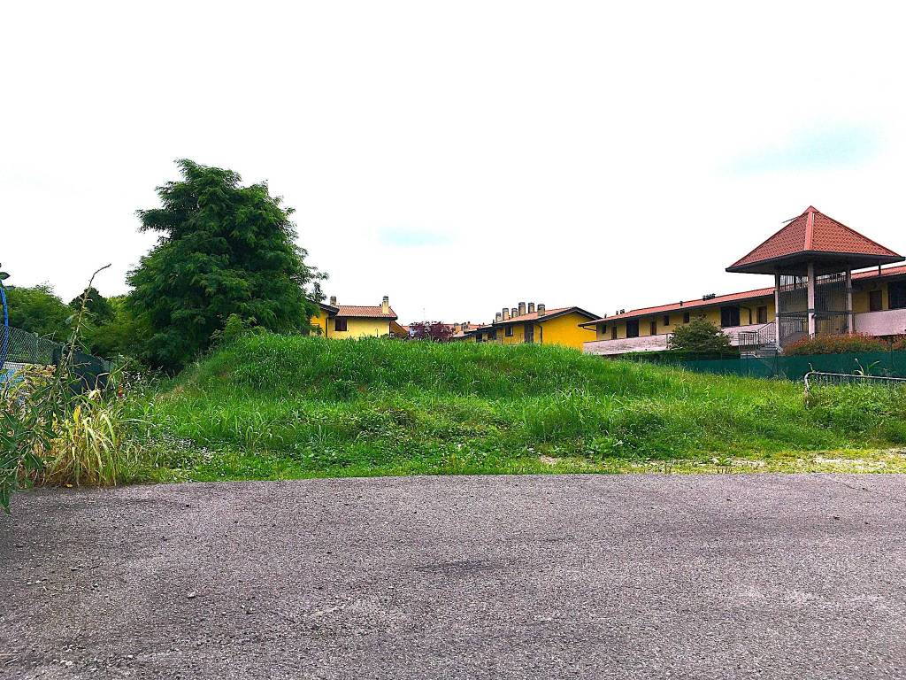 Terreno a Somma lombardo in Via del Ciacco - Foto 4