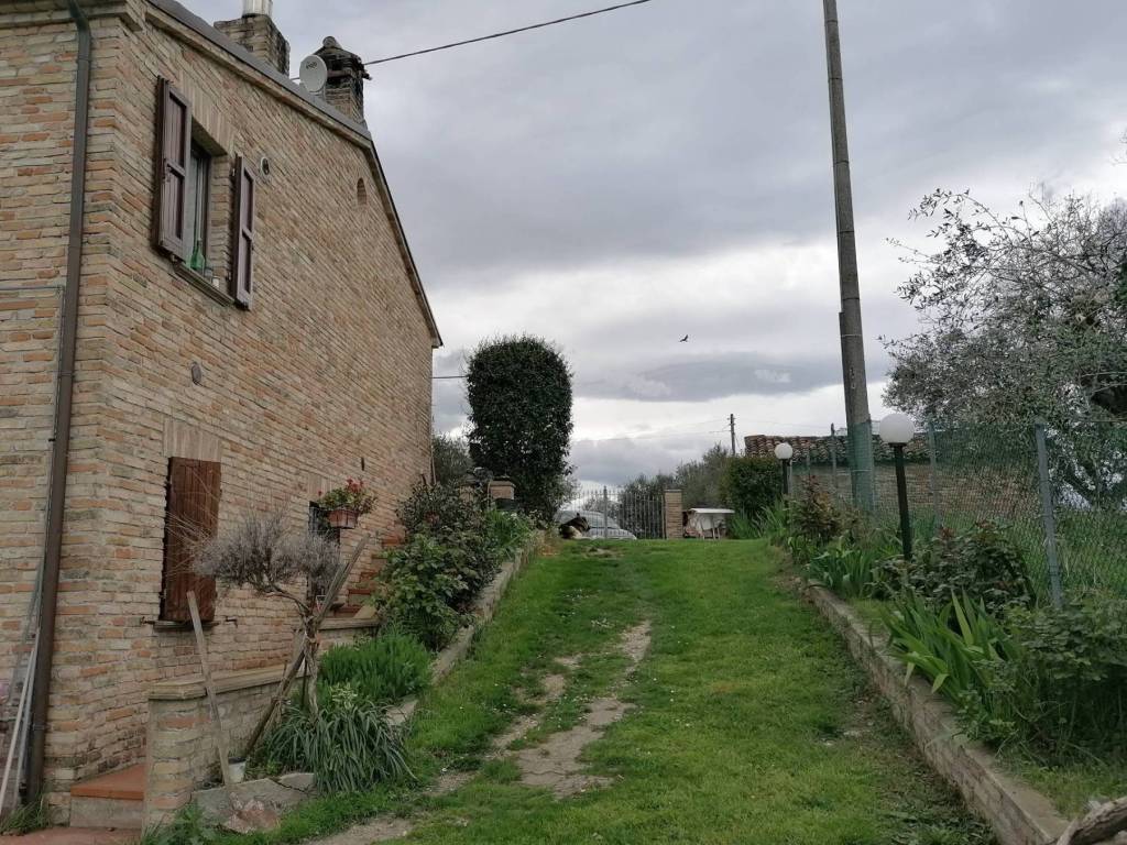 Rustico / casale a Cartoceto in S. Anna - Foto 2