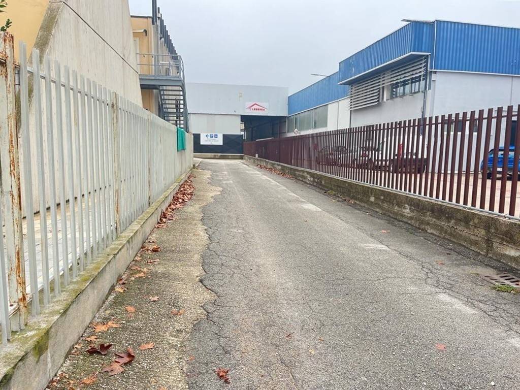 Immobile a Soave in viale del lavoro - Foto 3
