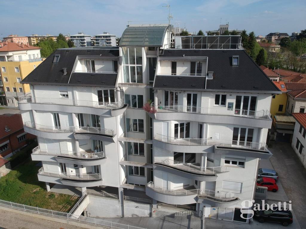 Attico / mansarda a Busto arsizio in Via Zara, 15 - Foto 3