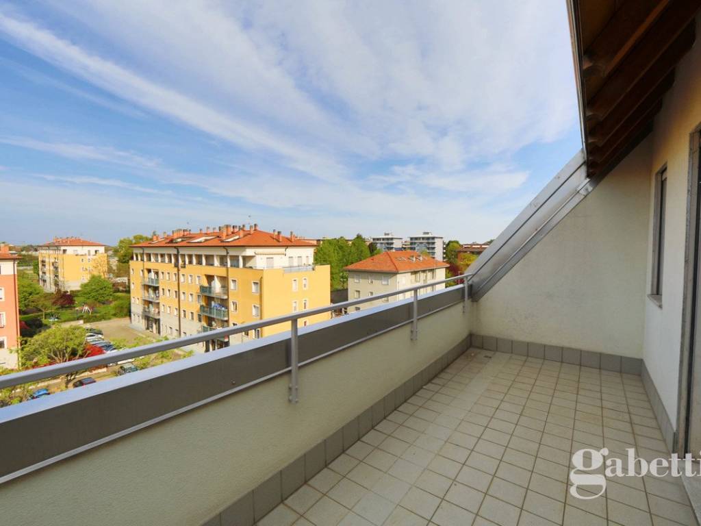 Attico / mansarda a Busto arsizio in Via Zara, 15 - Foto 5