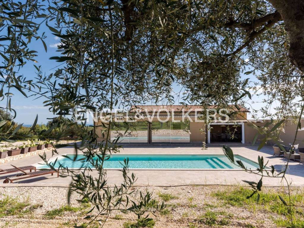 Villa a Avola in Via Giovanni Pascoli - Foto 5