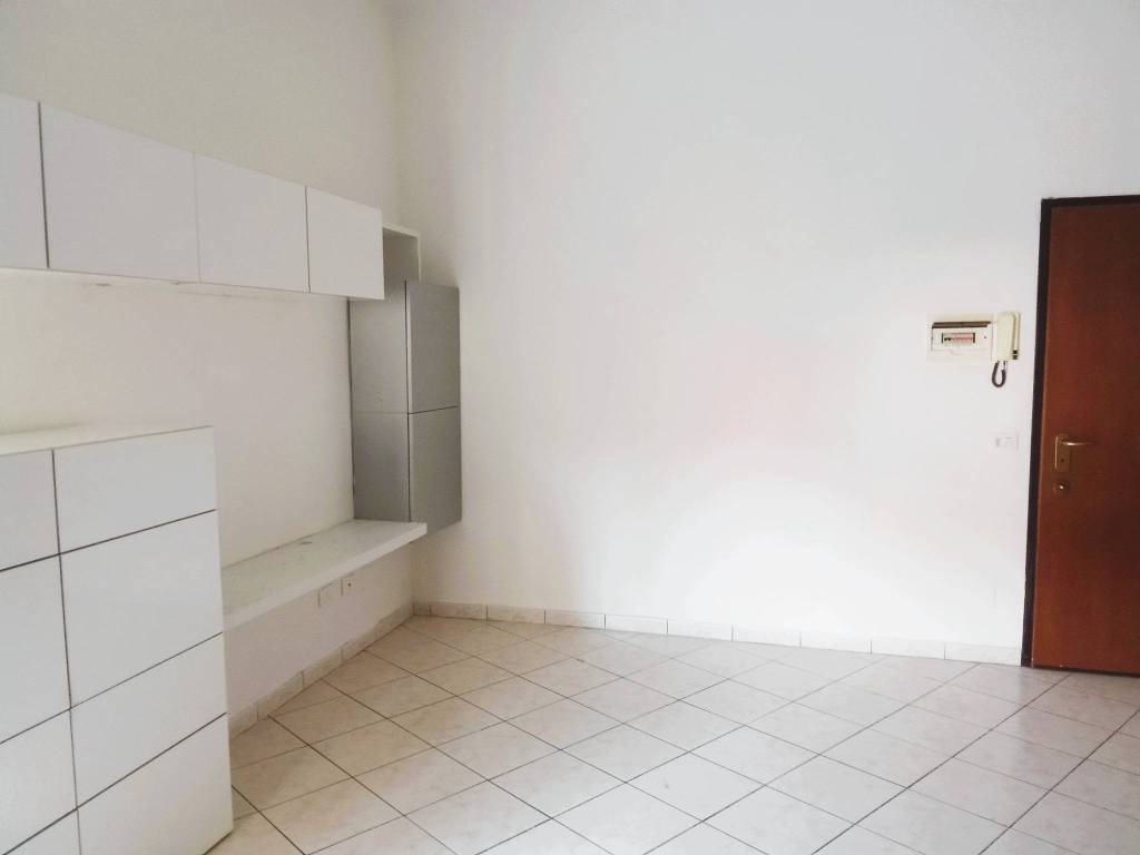 Appartamento a Prato in Via Giuseppe Valentini - Foto 4