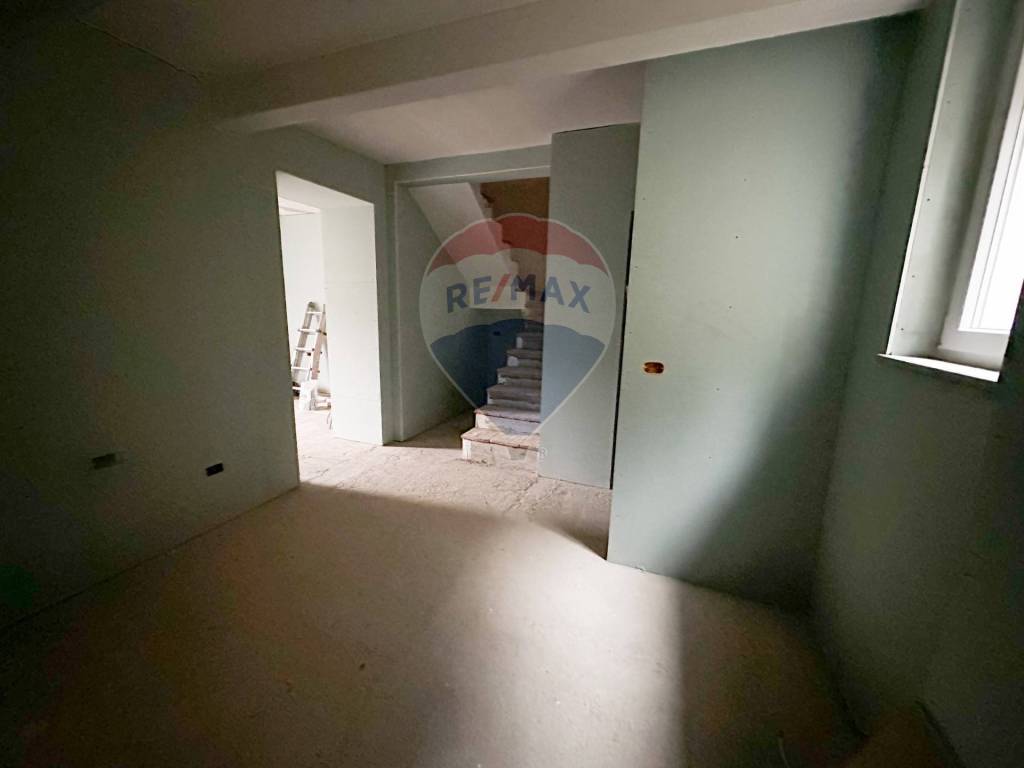 Casa indipendente a Altare in Località Lavera, 8 - Foto 3
