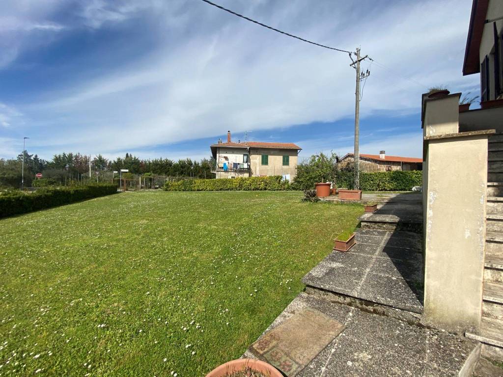 Villa a Chiusi in Via Poggio Olivo - Foto 5