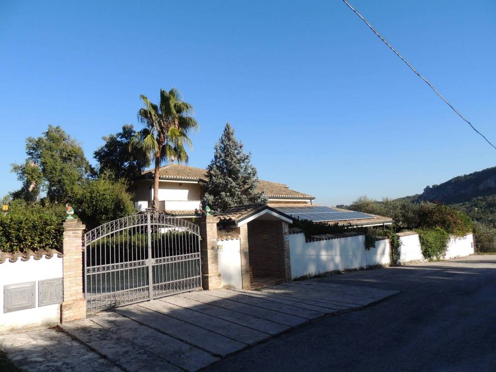 Villa a Turrivalignani in Contrada San Felice - Foto 3