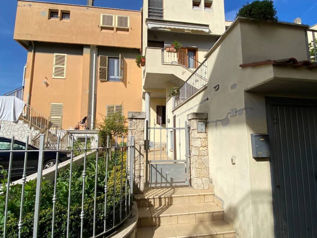 Appartamento a Fara in sabina in via gabieno sabino - Foto 3