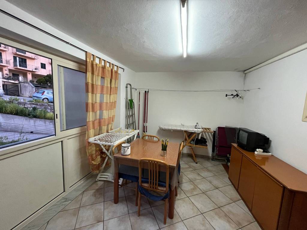 Casa indipendente a Collesano in Via Polizzi, 13 - Foto 2